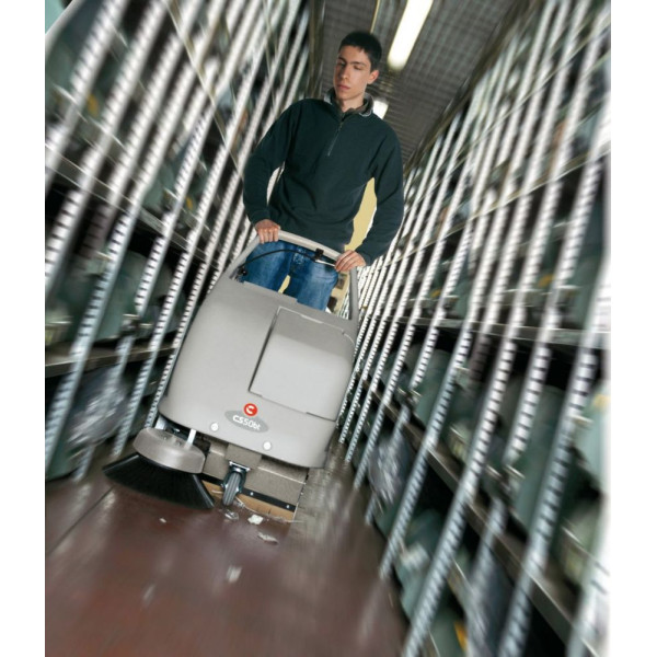 Подметальная машина Comac CS 50 BT 